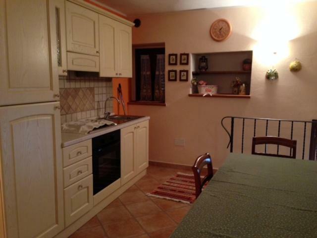 Il Borgo 30 Apartment Scapoli ภายนอก รูปภาพ