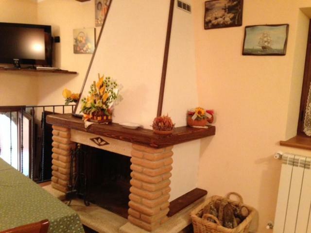 Il Borgo 30 Apartment Scapoli ภายนอก รูปภาพ